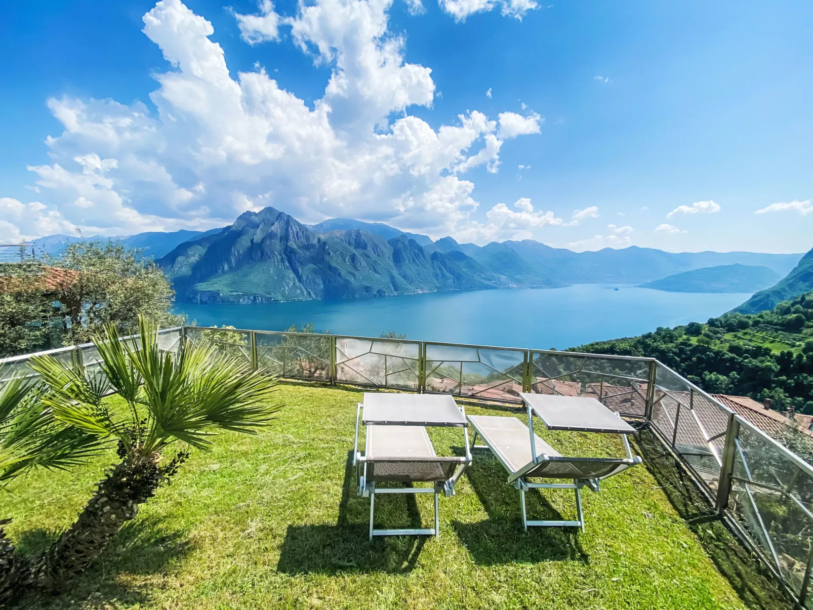 Xino Terrace View-Buiten