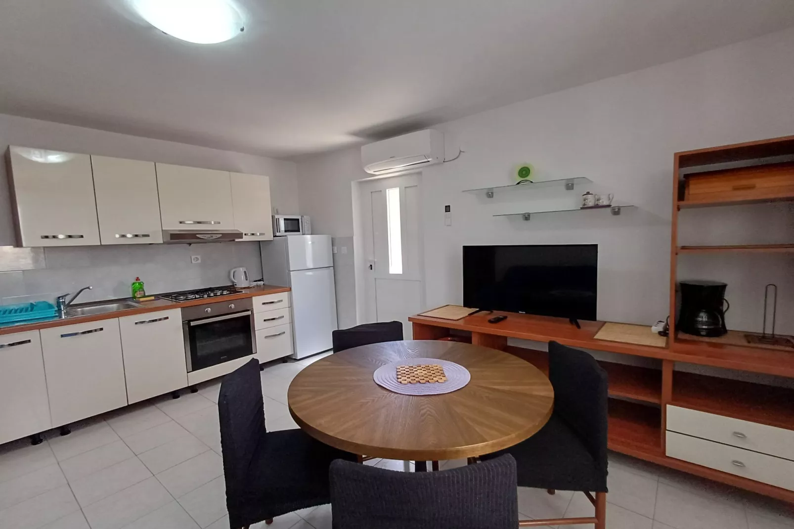 Apartments Villa Pelegrin - Studio Apartment with Sea View (Apartment C)-Keuken