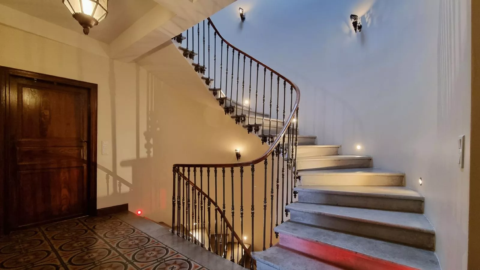 La maison des Vendangeurs 6-Overloop