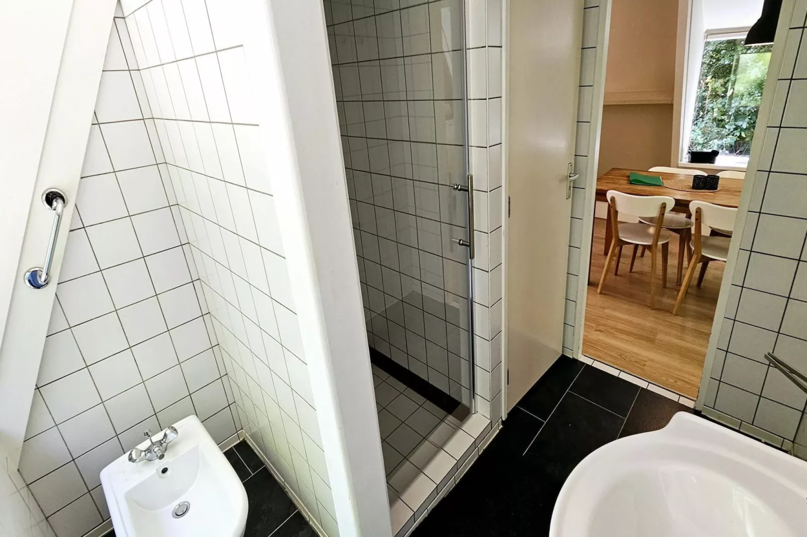 Chalet no 4 - Badkamer