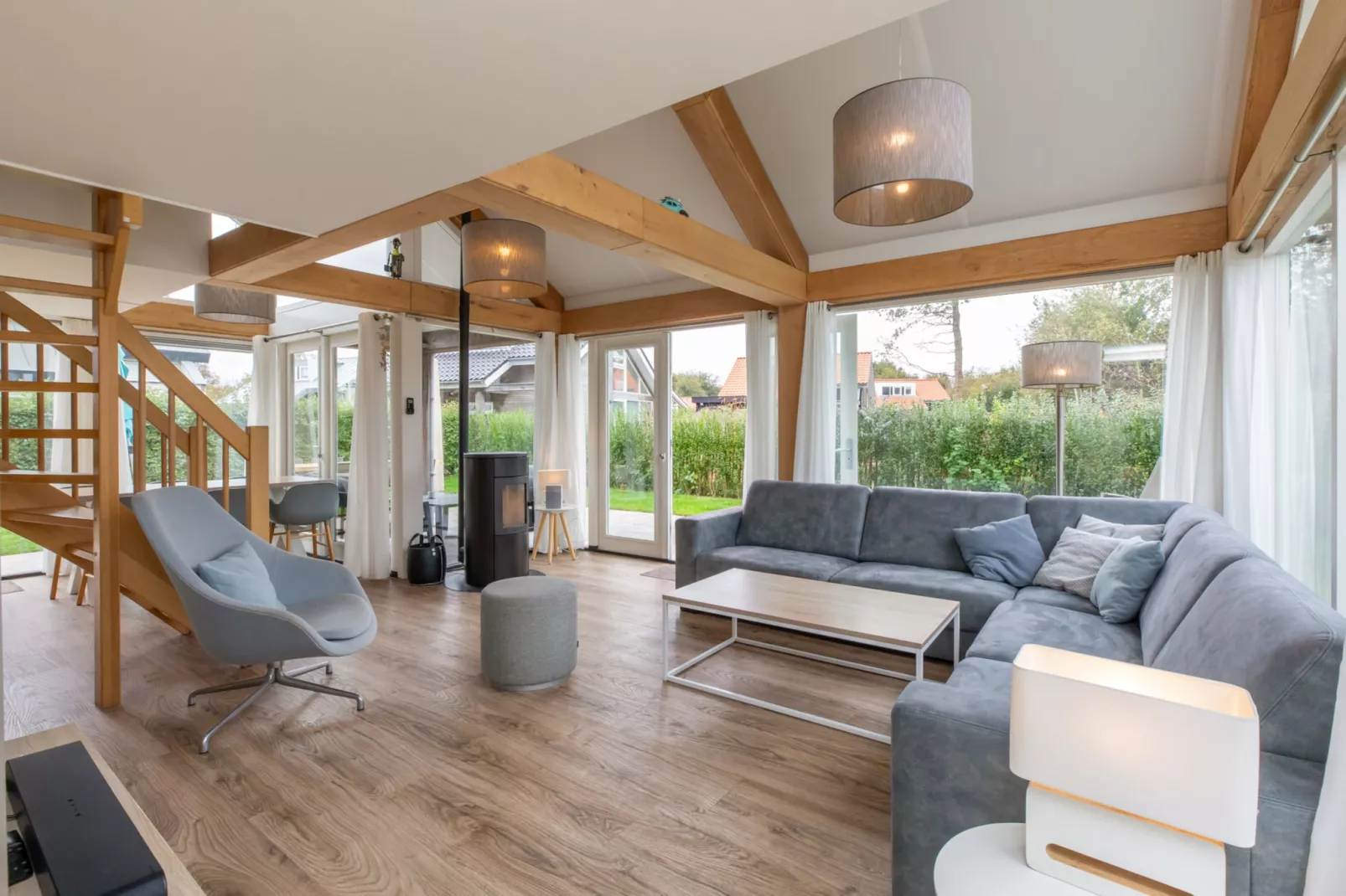 Zonnedorp 17 Zeewinde Renesse: Comfortable holiday home near the beach