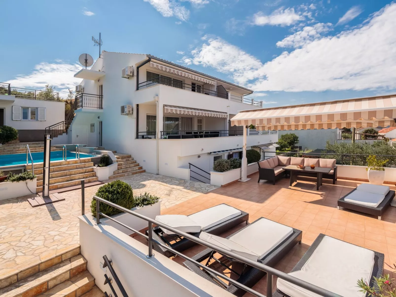 "Villa Silvio" mit Blick auf das Wasser