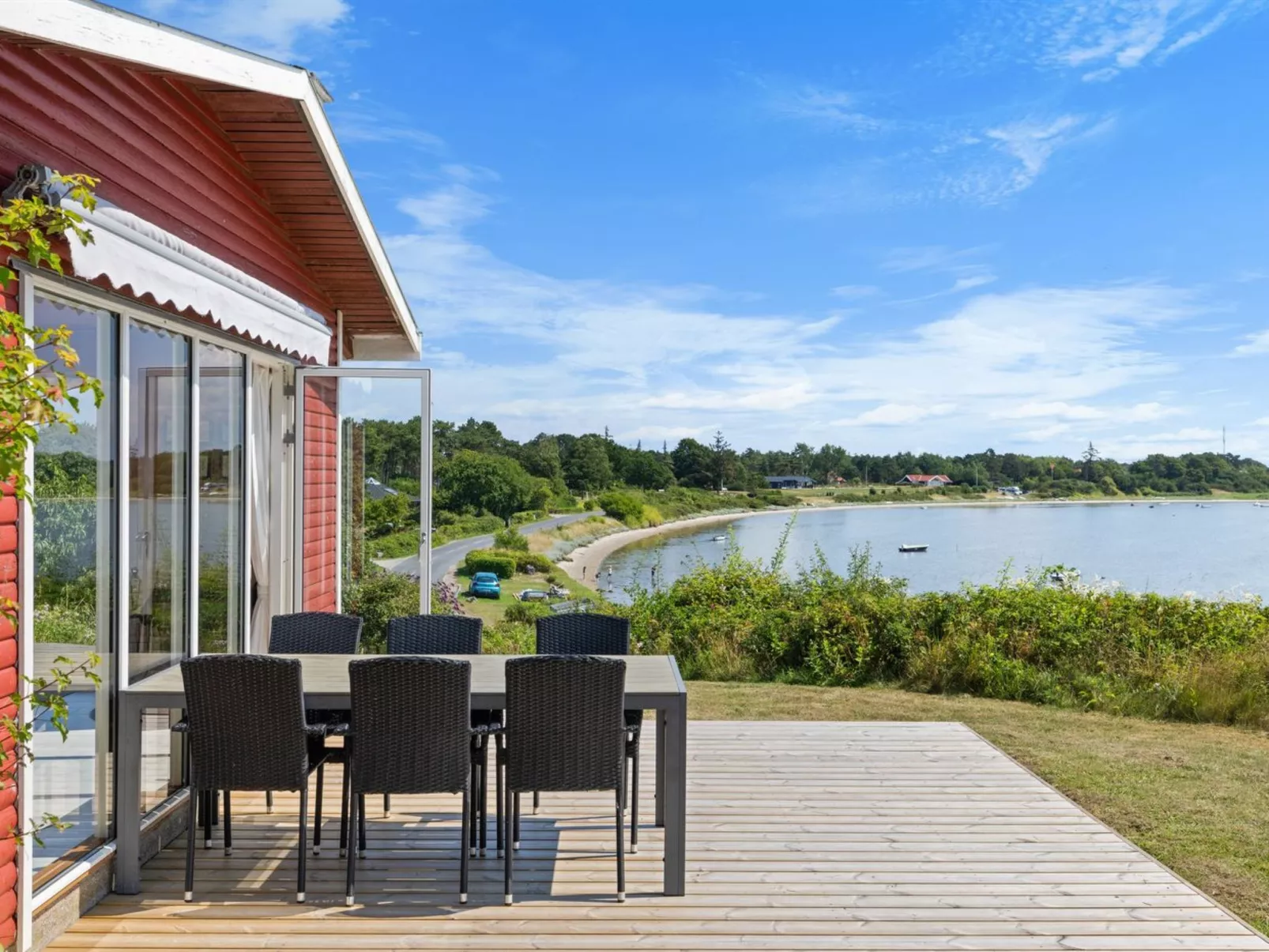 "Rajna" - 30m from the sea