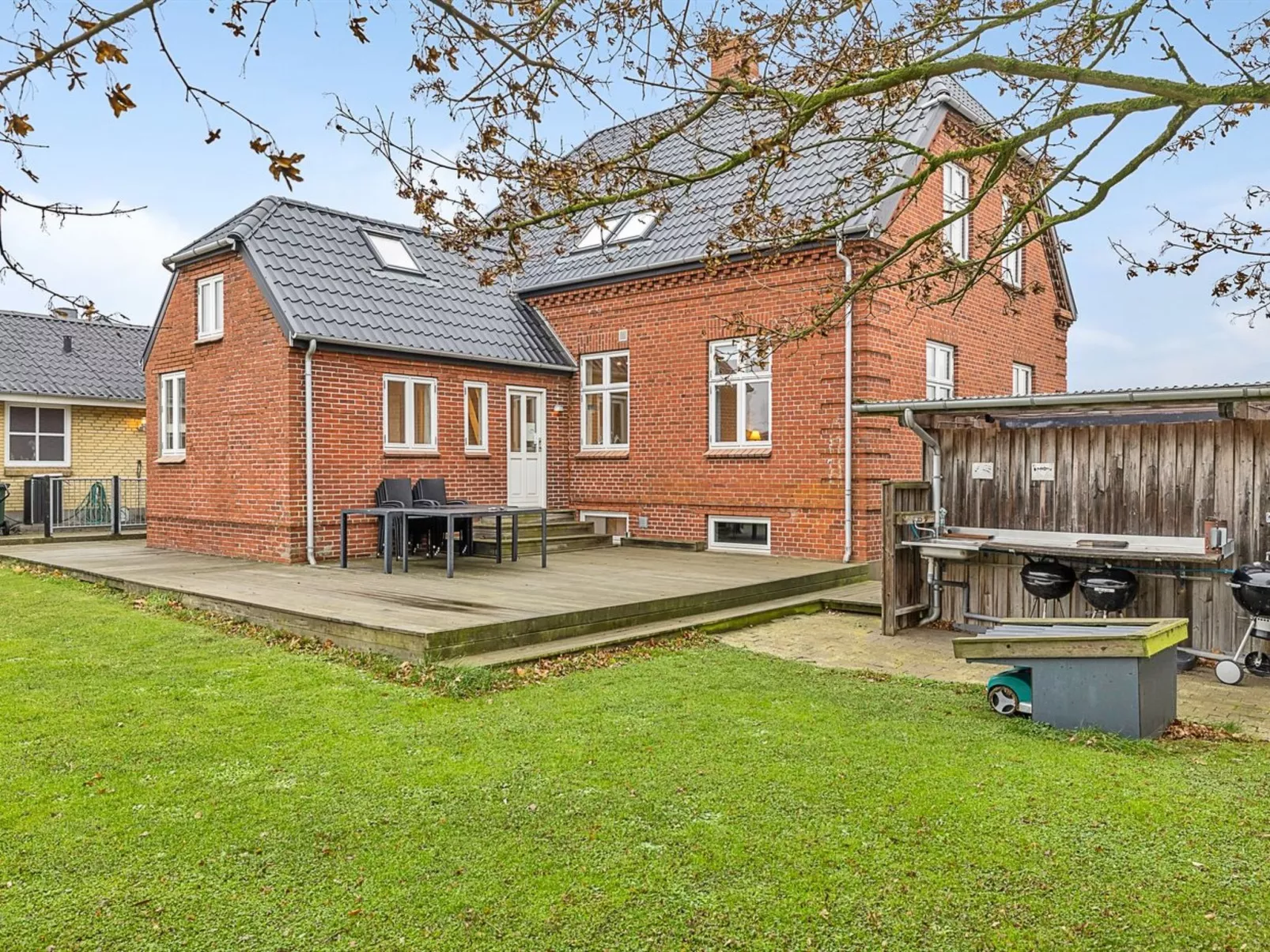 "Hanni" - 600m from the sea