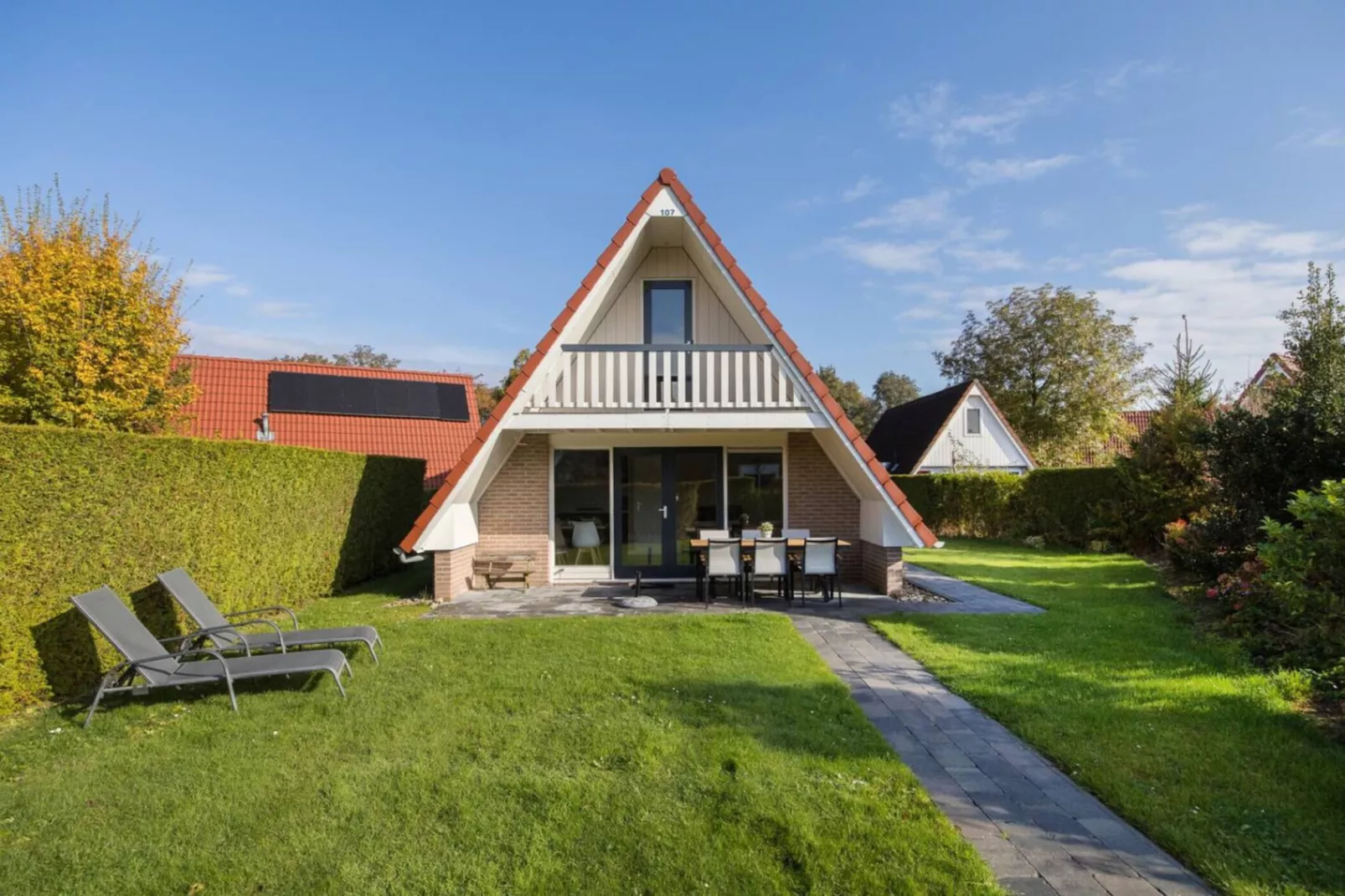 107 | Buizerd | Fijne bungalow met ruime tuin