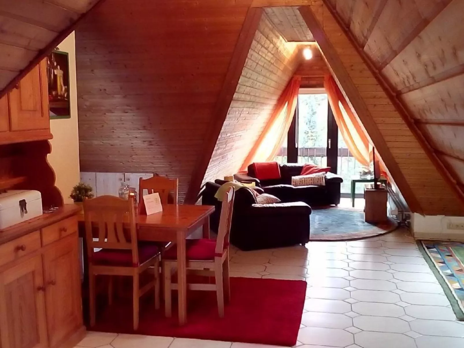 FEWOim Loftcharakter