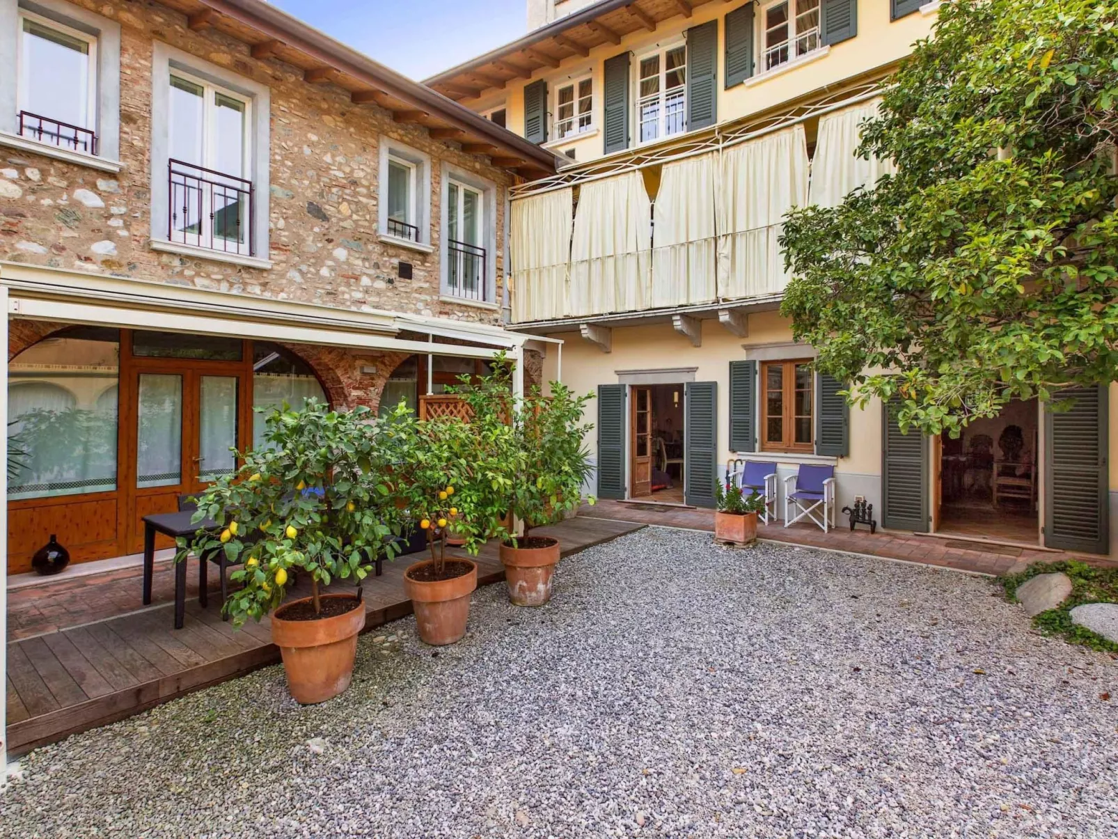 Wohnung mit Terrasse