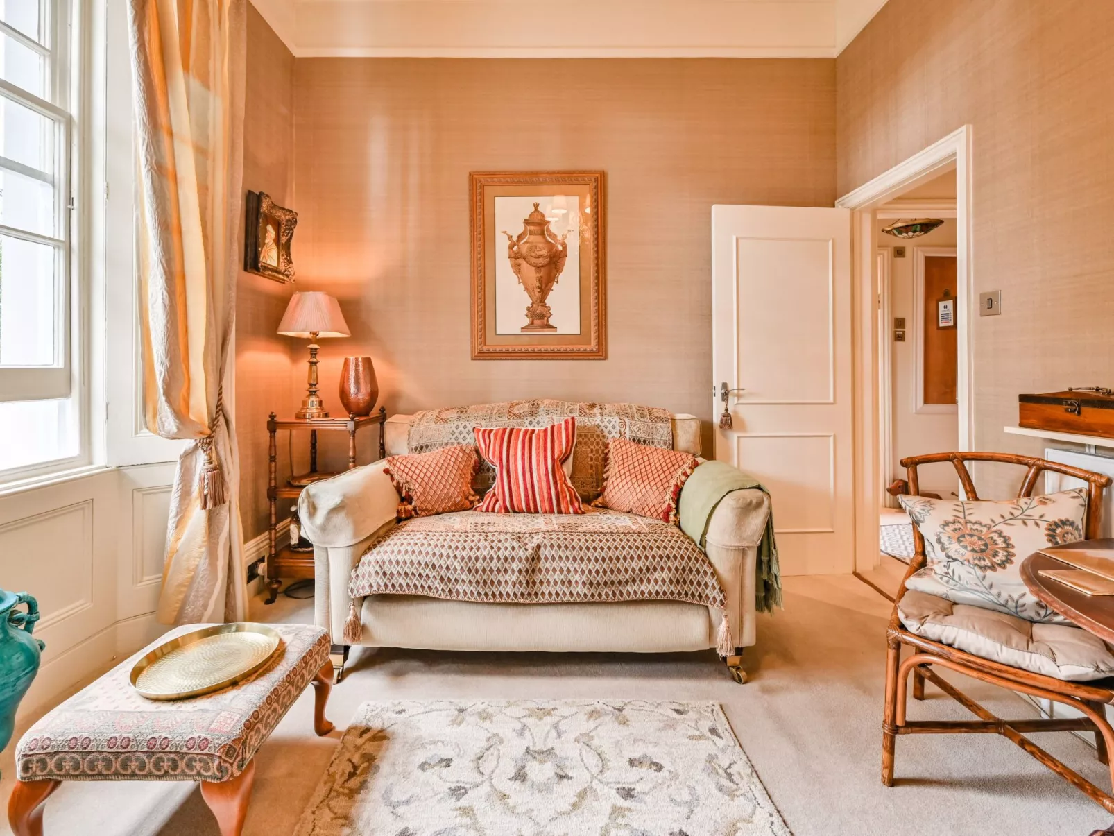 Wohnung in viktorianischer Villa mit Gartenblick