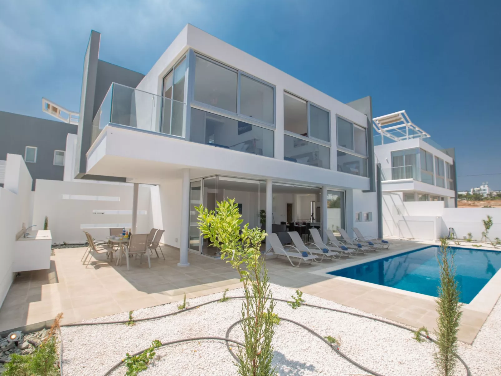 Neue 3-Schlafzimmer-Villa mit Pool in Protaras