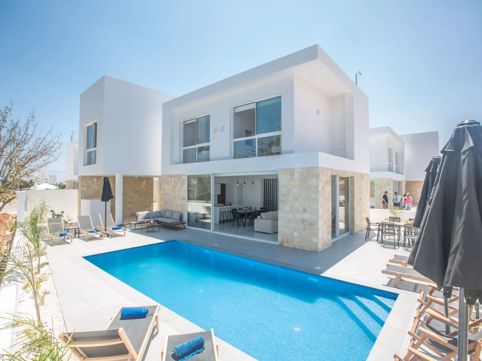 4-Schlafzimmer-Villa mit Pool im Zentrum von Protaras