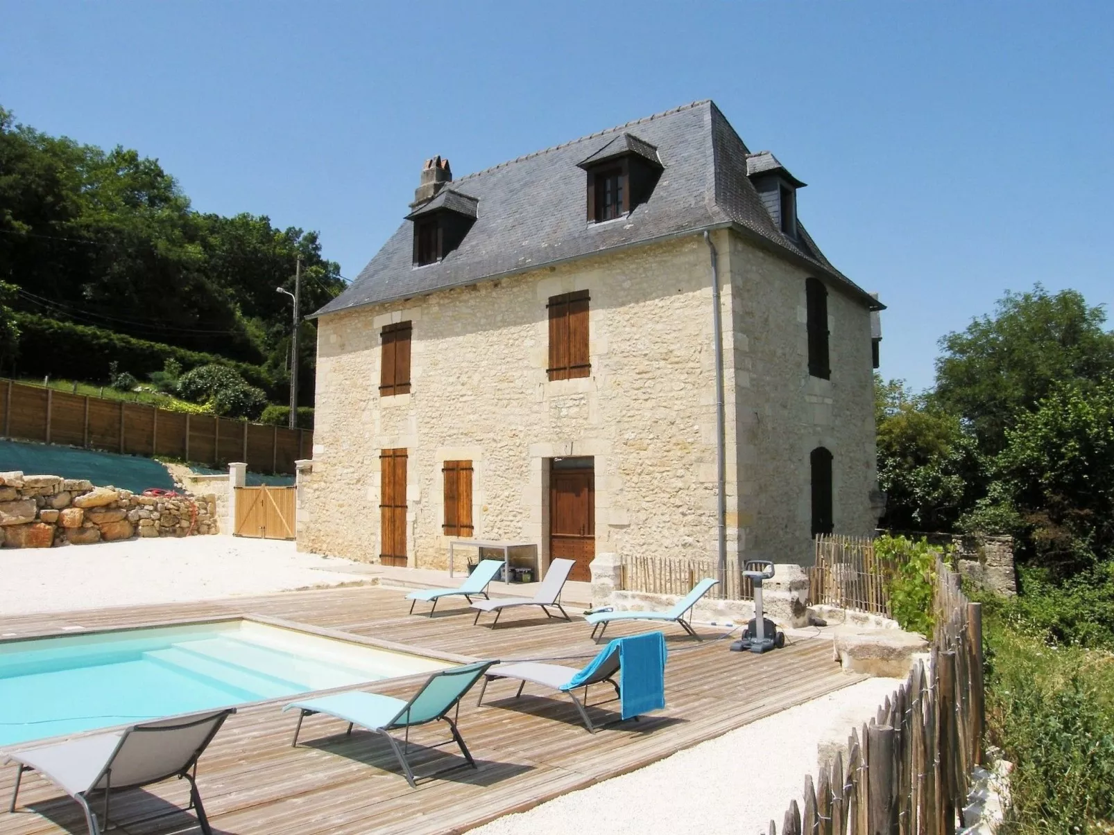 Haus "Lou Chastel" mit eigenem Pool