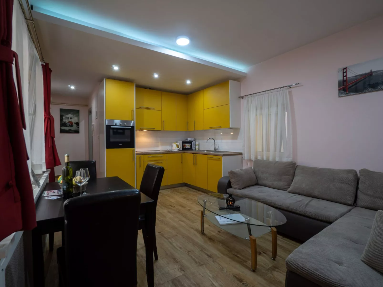 "Apartmani Big Smile"