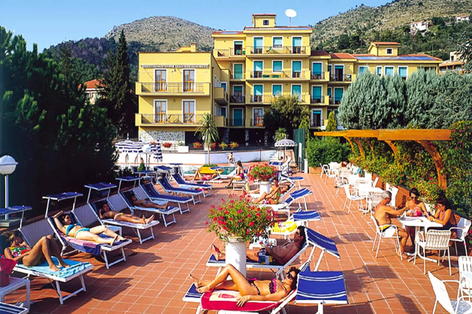 RESIDENCE I MORELLI - TWO-ROOM APARTMENT 5 PAX B5