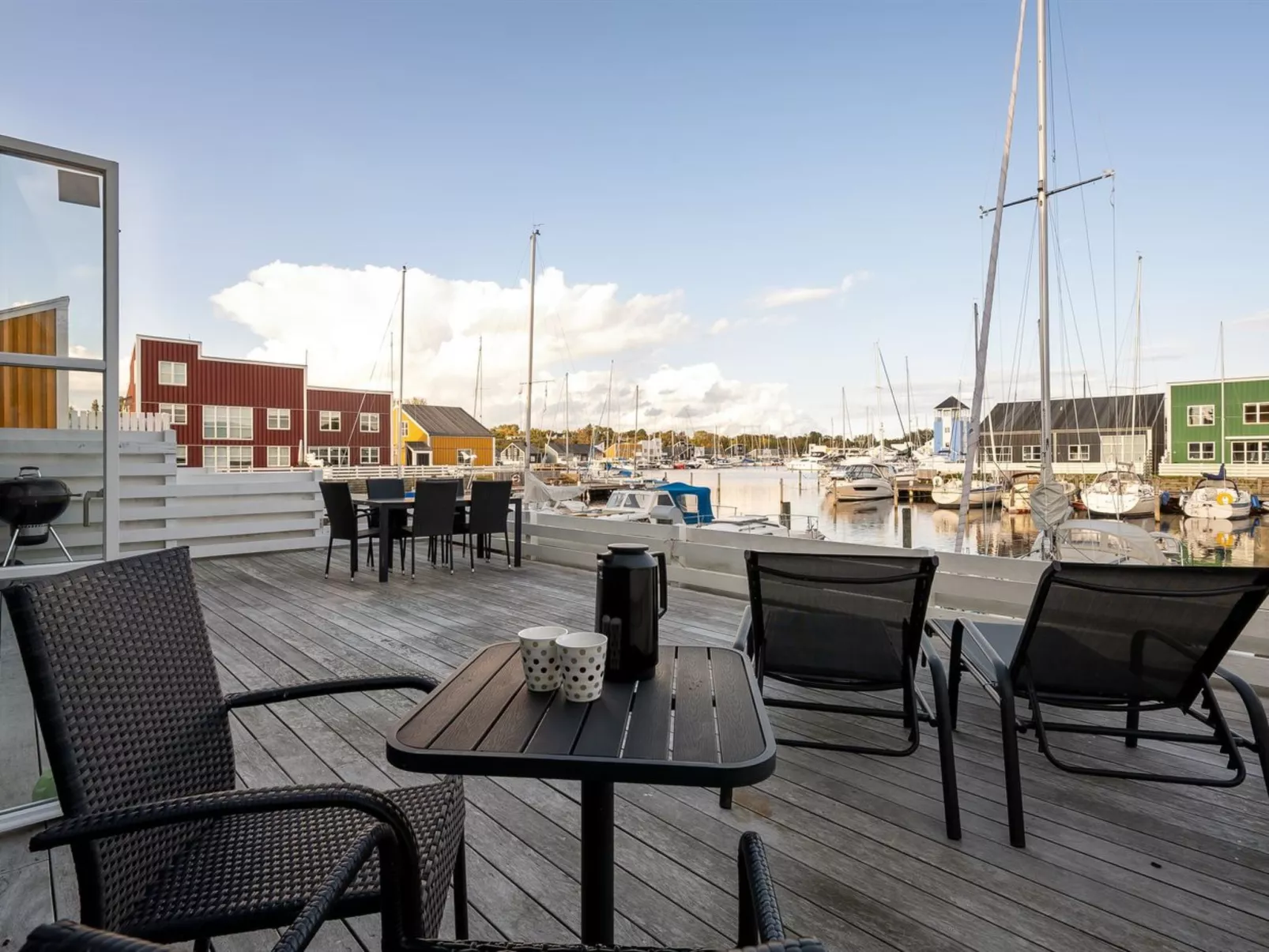 "Fina" - 10m from the sea