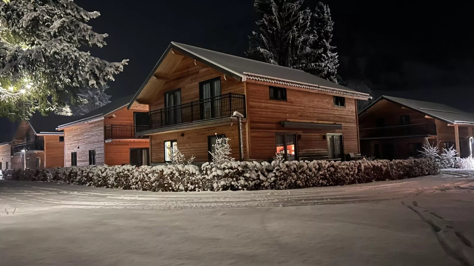 Alpenchalet Nockblick am Afritzer See - Exterieur winter