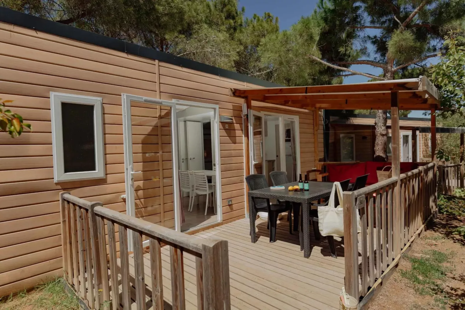 HOLA CAMP SITGES GARROFER-Bungalow Comfort 4