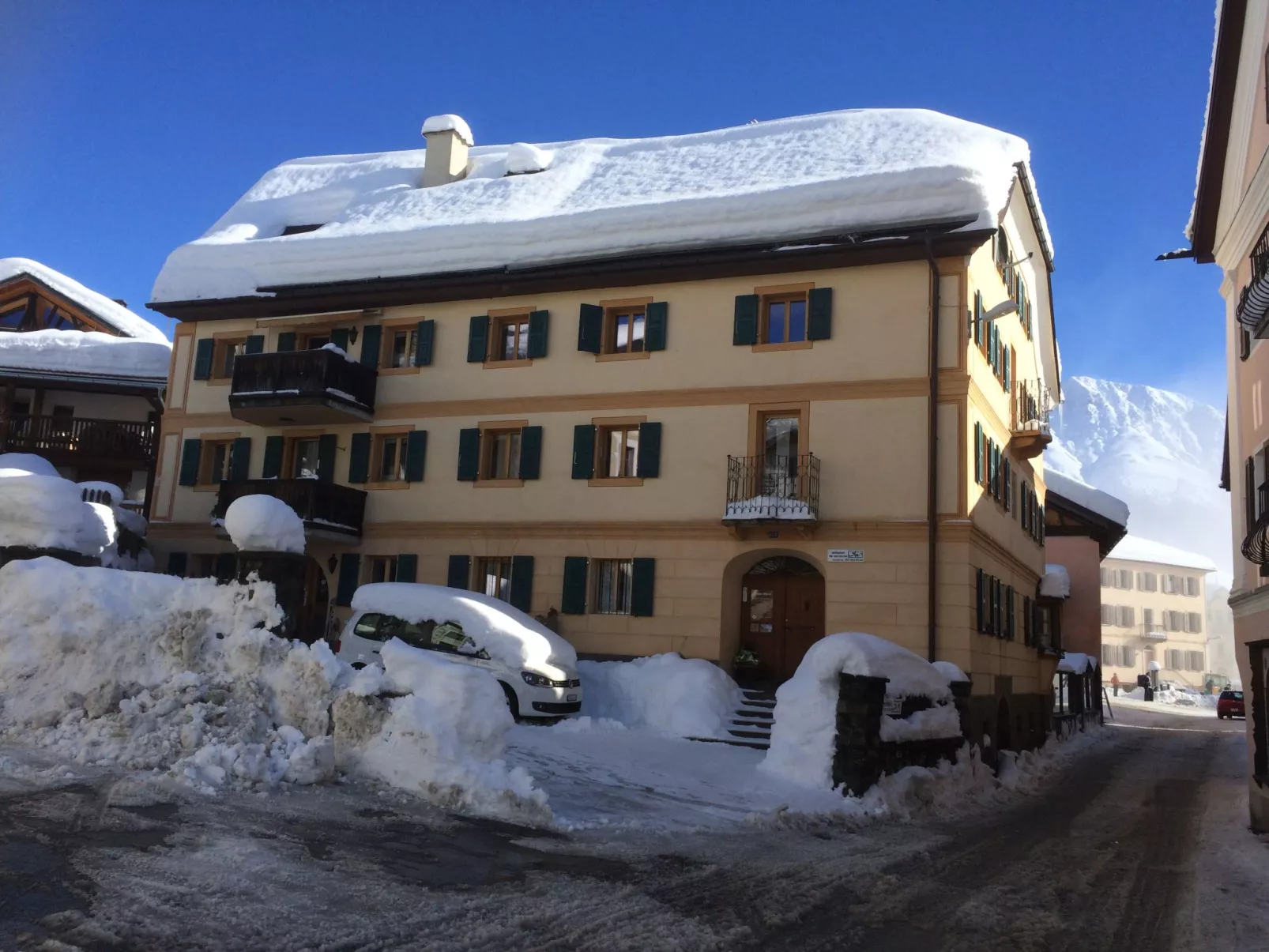 Ferienwohnungen Chasa Werro