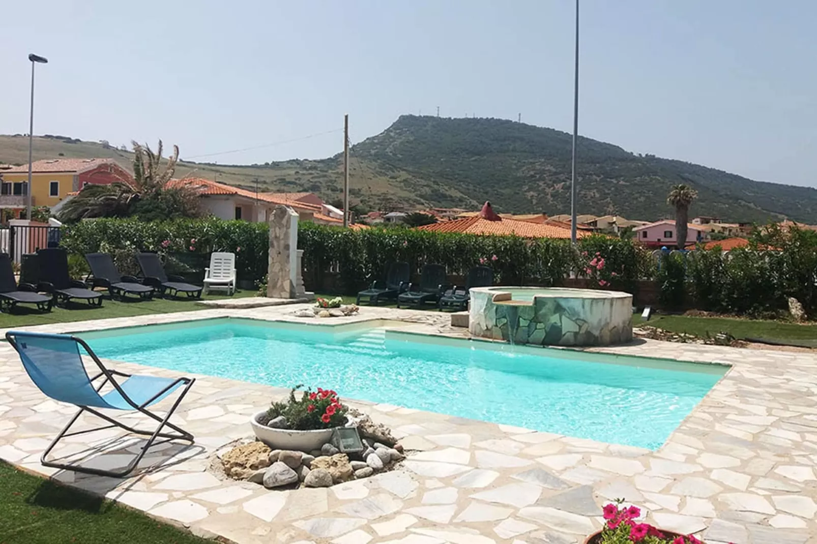 TRILO 3 LA CIACCIA-Zwembad