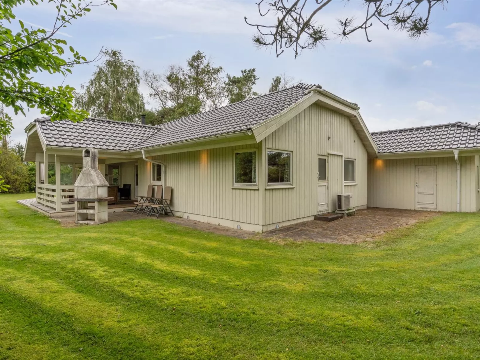 "Ilwith" - 400m from the sea