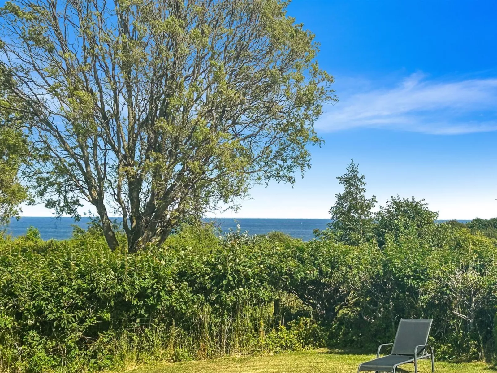 "Karlotta" - 500m from the sea