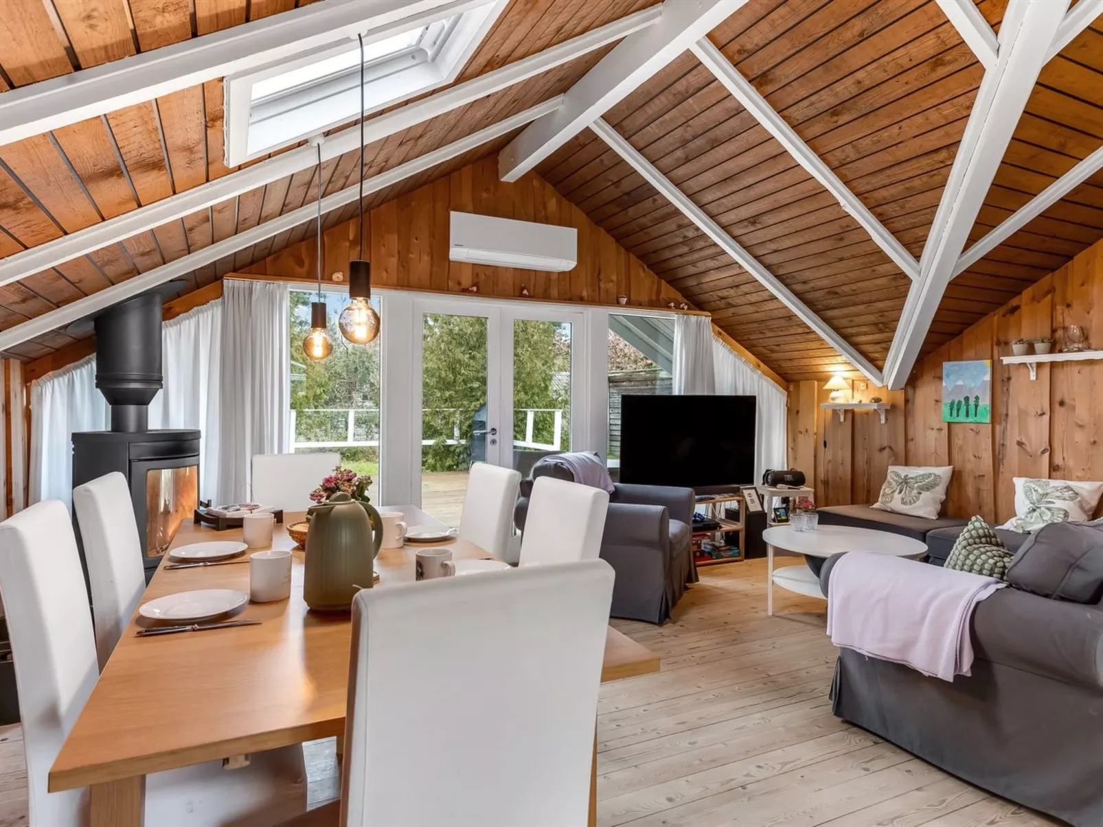 "Lycka" - 700m from the sea