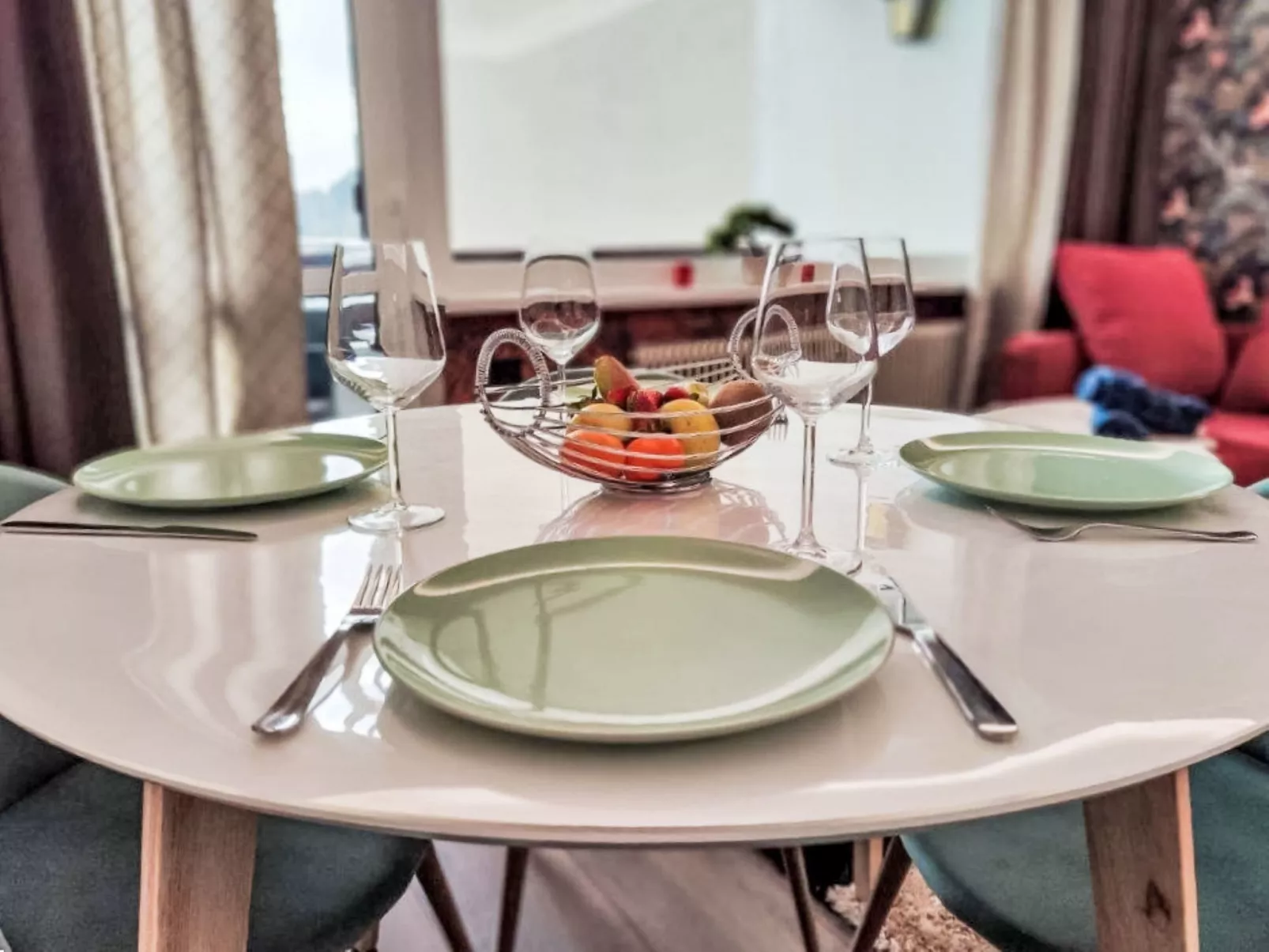 Urban & Florian Apt.67 Family