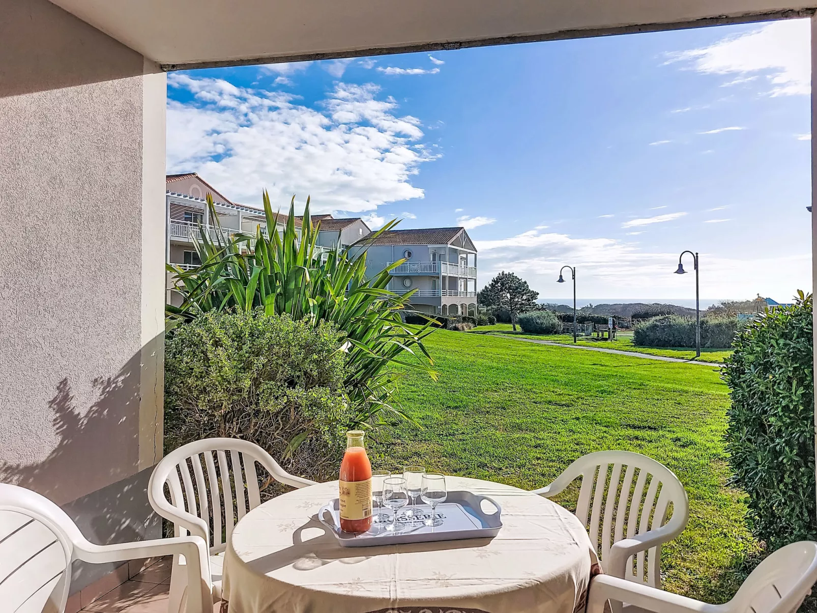 GARDEN AND SEA- Appt T2 moderne, vue mer