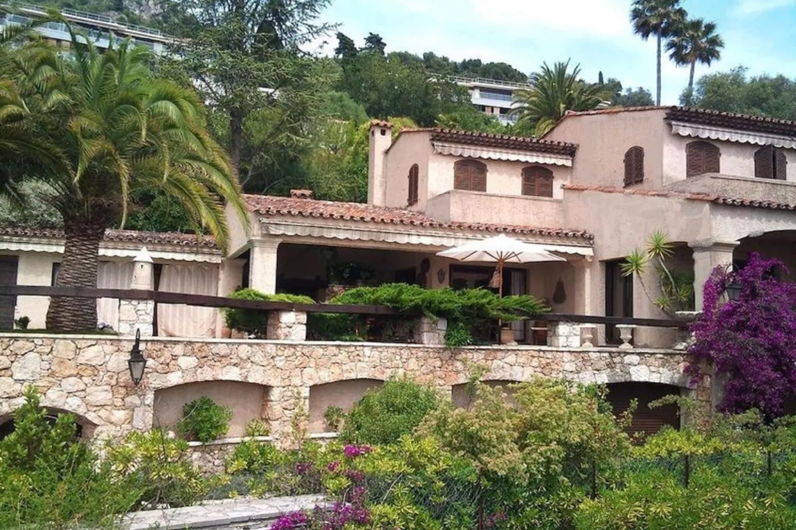 Villa Loucisa - Buitenkant zomer