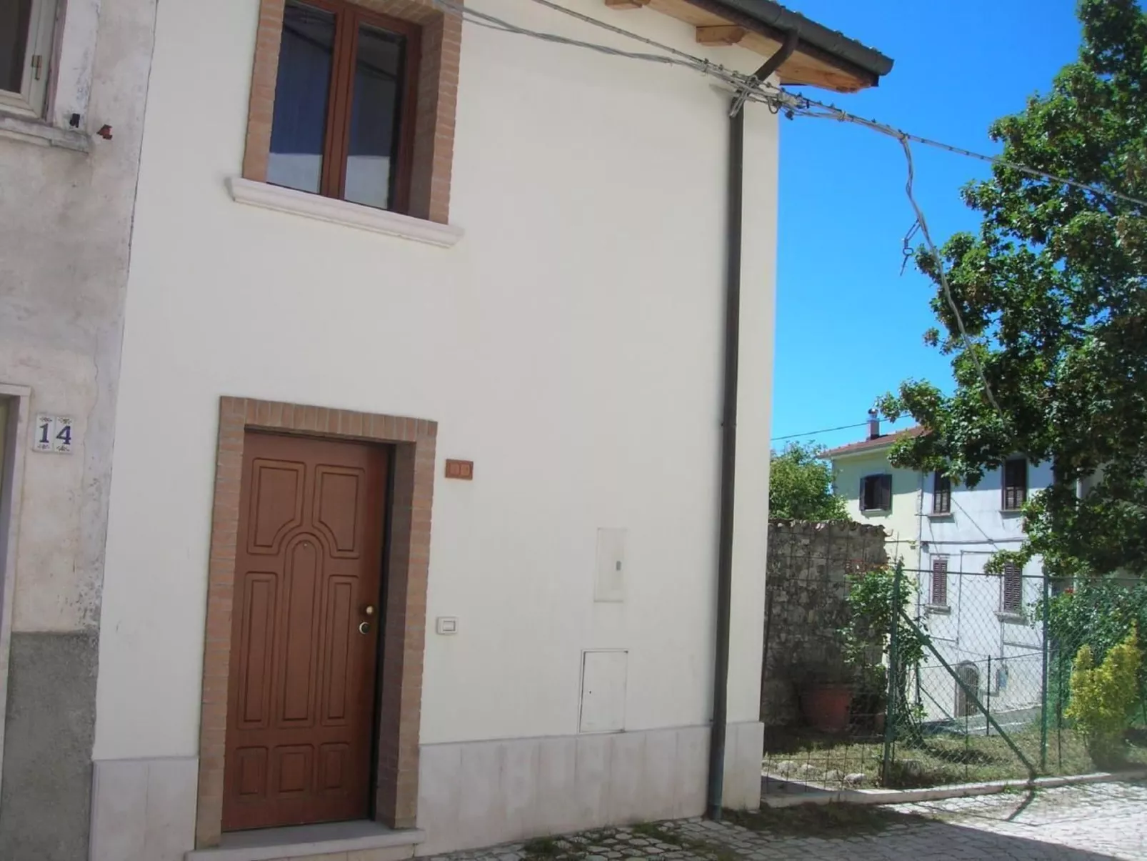 In Roccacinquemiglia mit Grill