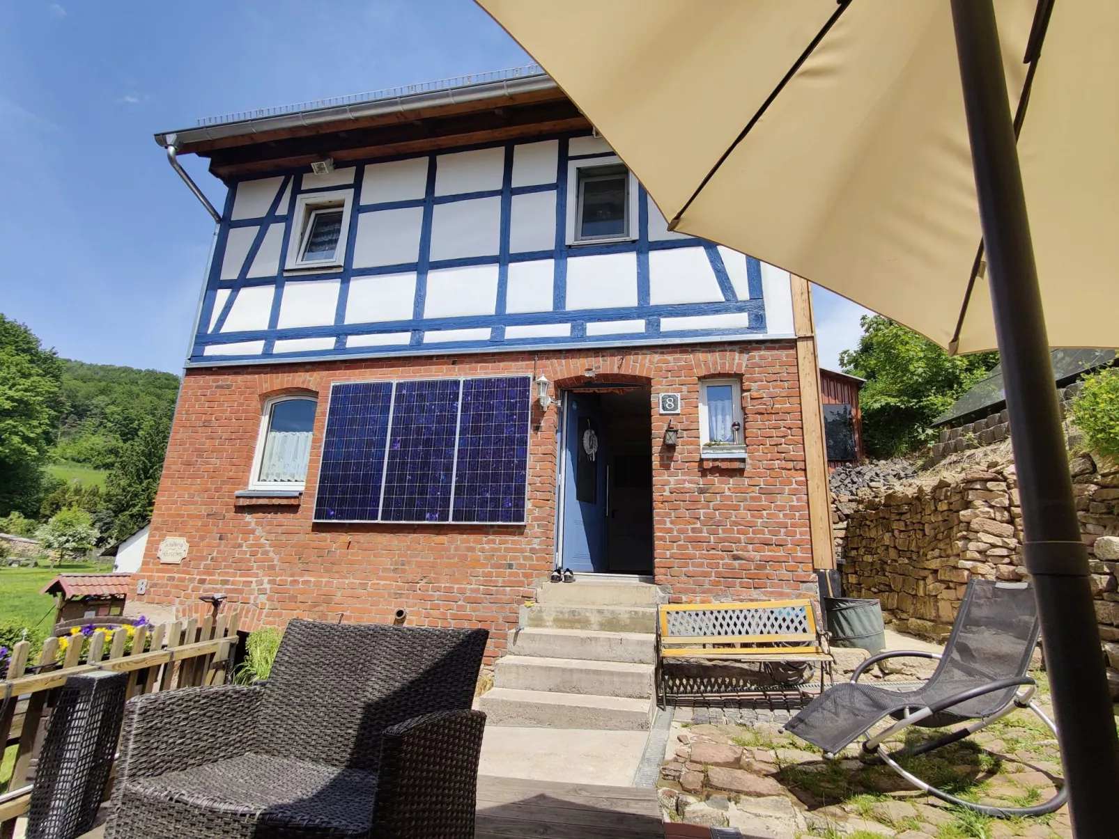In Holzhausen mit Grill und Terrasse