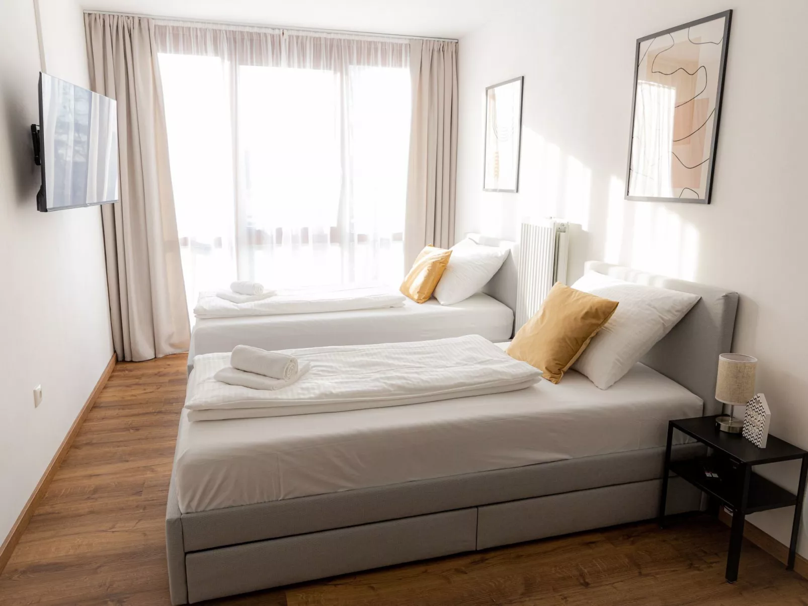 Come4Stay Passau - modern - Parkplatz