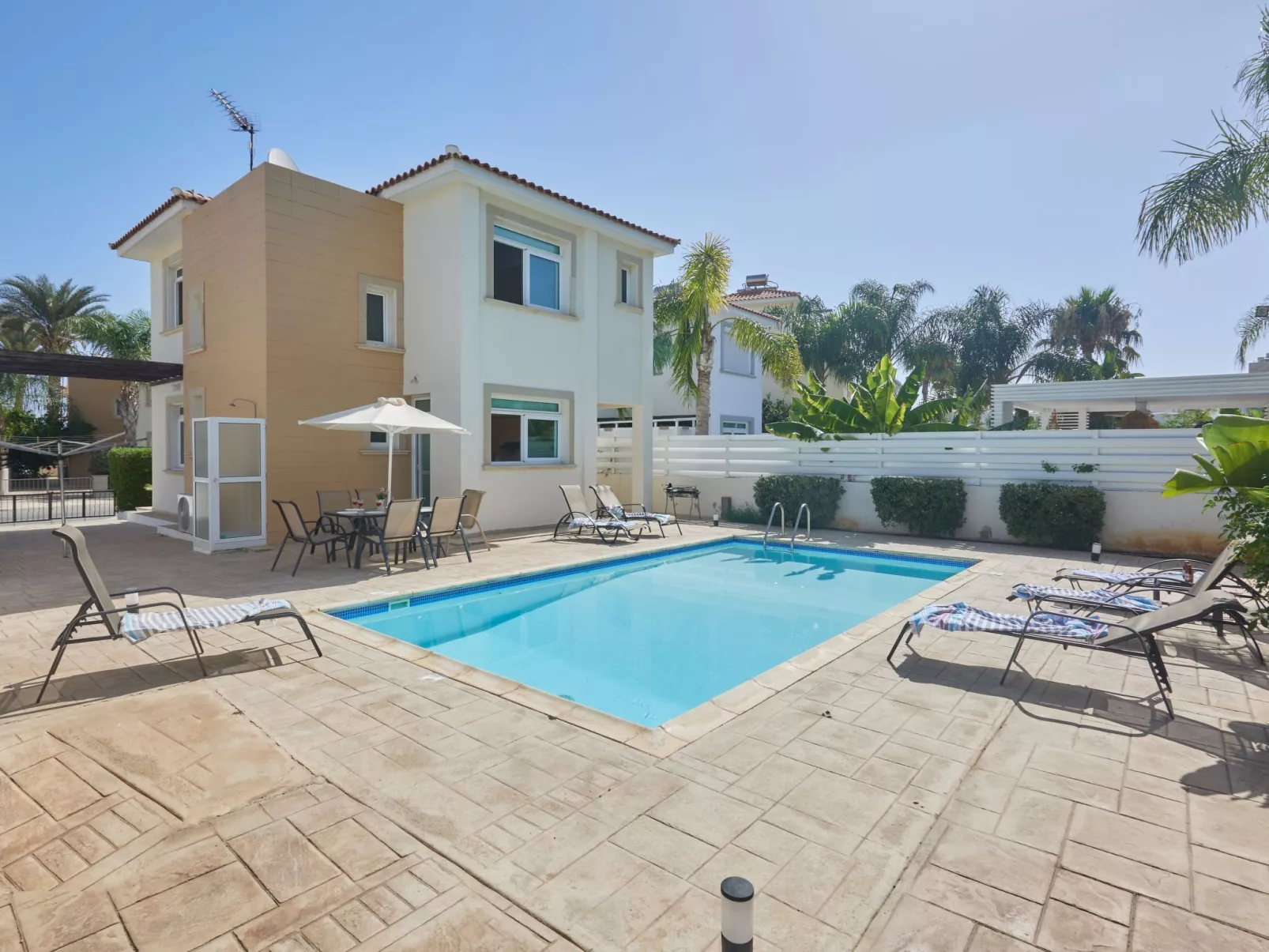 Hübsche Villa mit 3 Schlafzimmern und privatem Pool