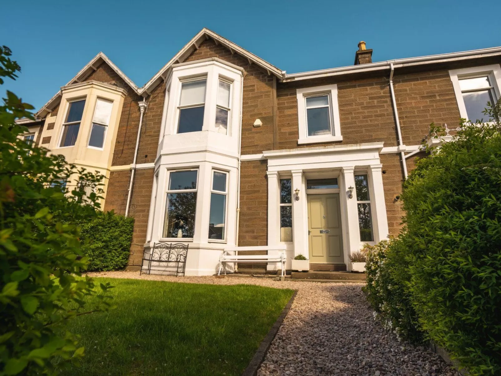 Viktorianische Villa mit Strandblick