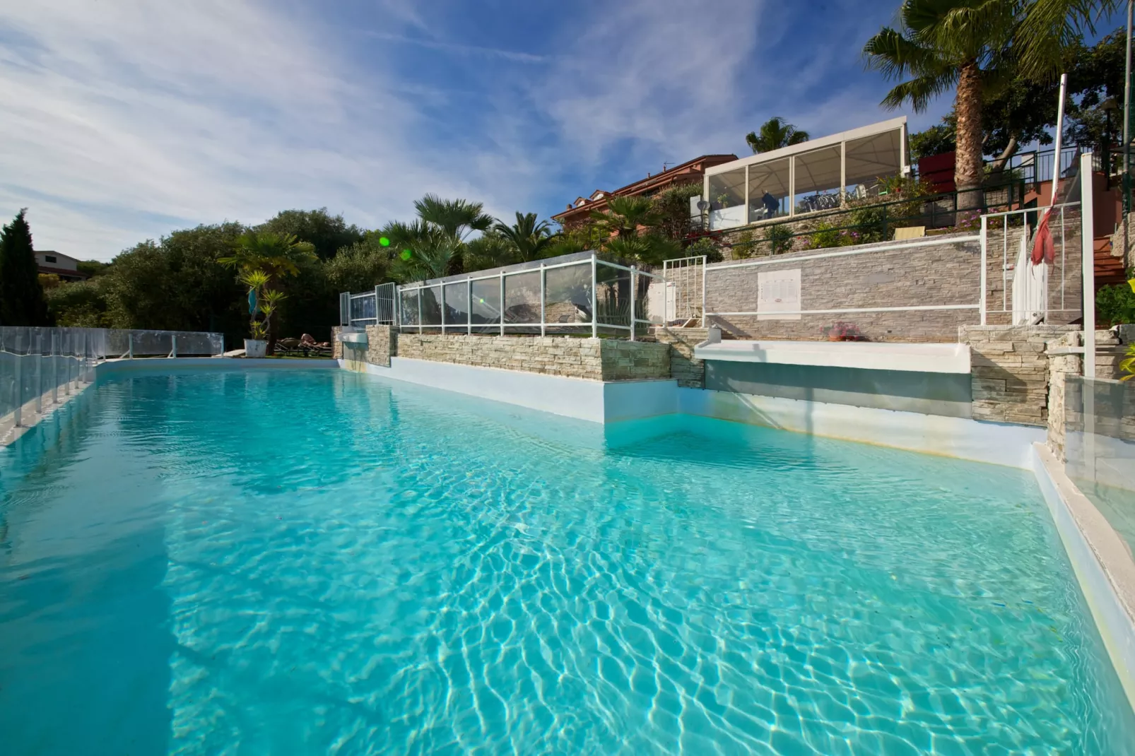 RESIDENCE VILLA GIADA IMPERIA - TWO-ROOM APARTMENT 5 PAX Ginestra B5 - Zwembad