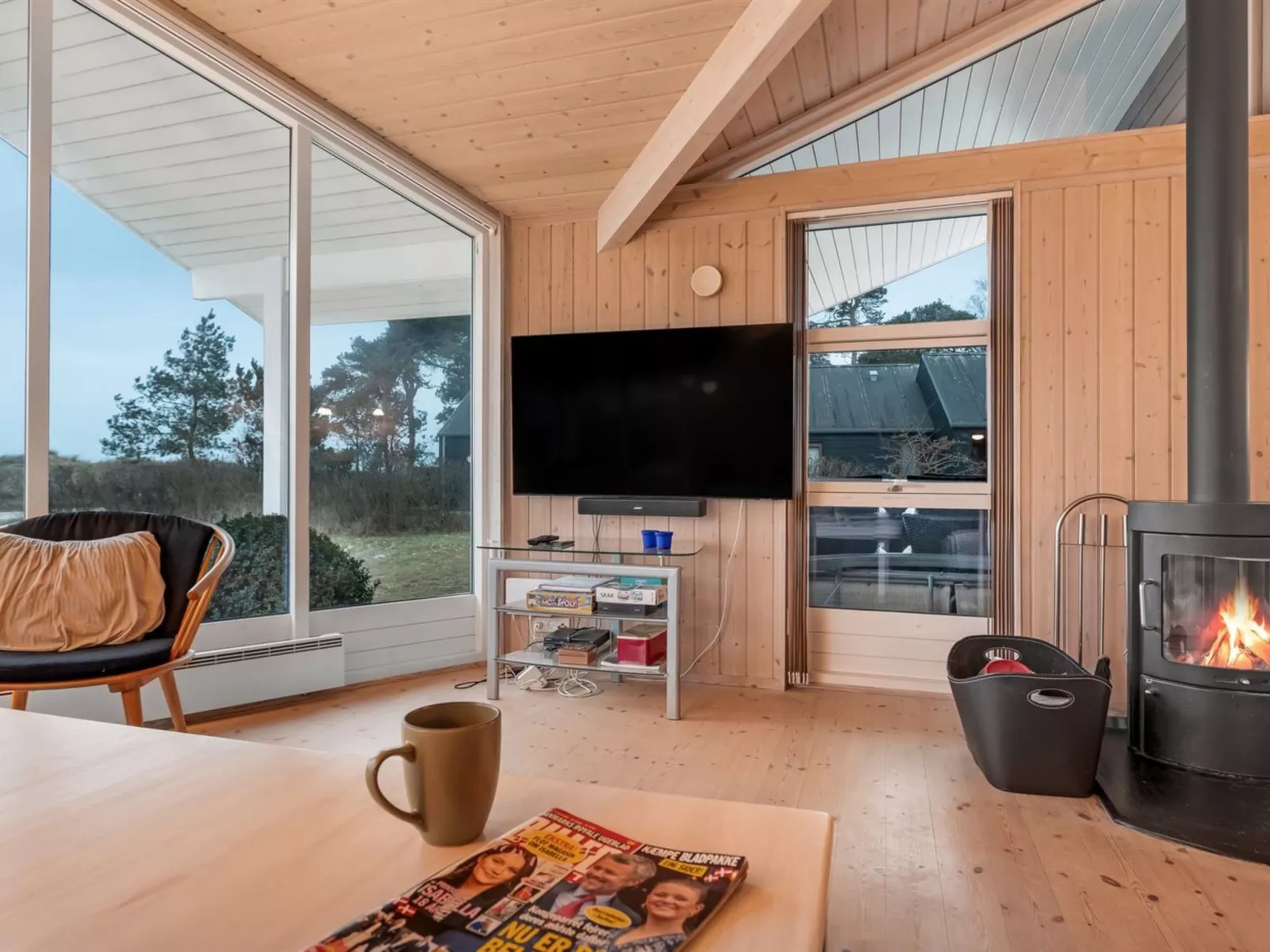 "Garth" - 50m from the sea