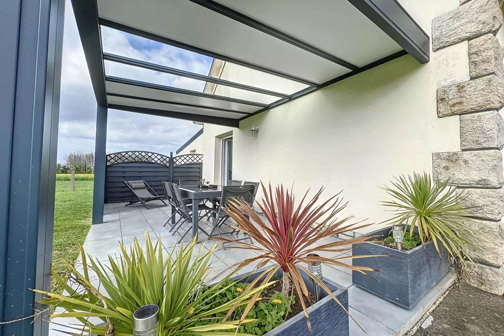 Holiday home Plévenon-Terrasbalkon