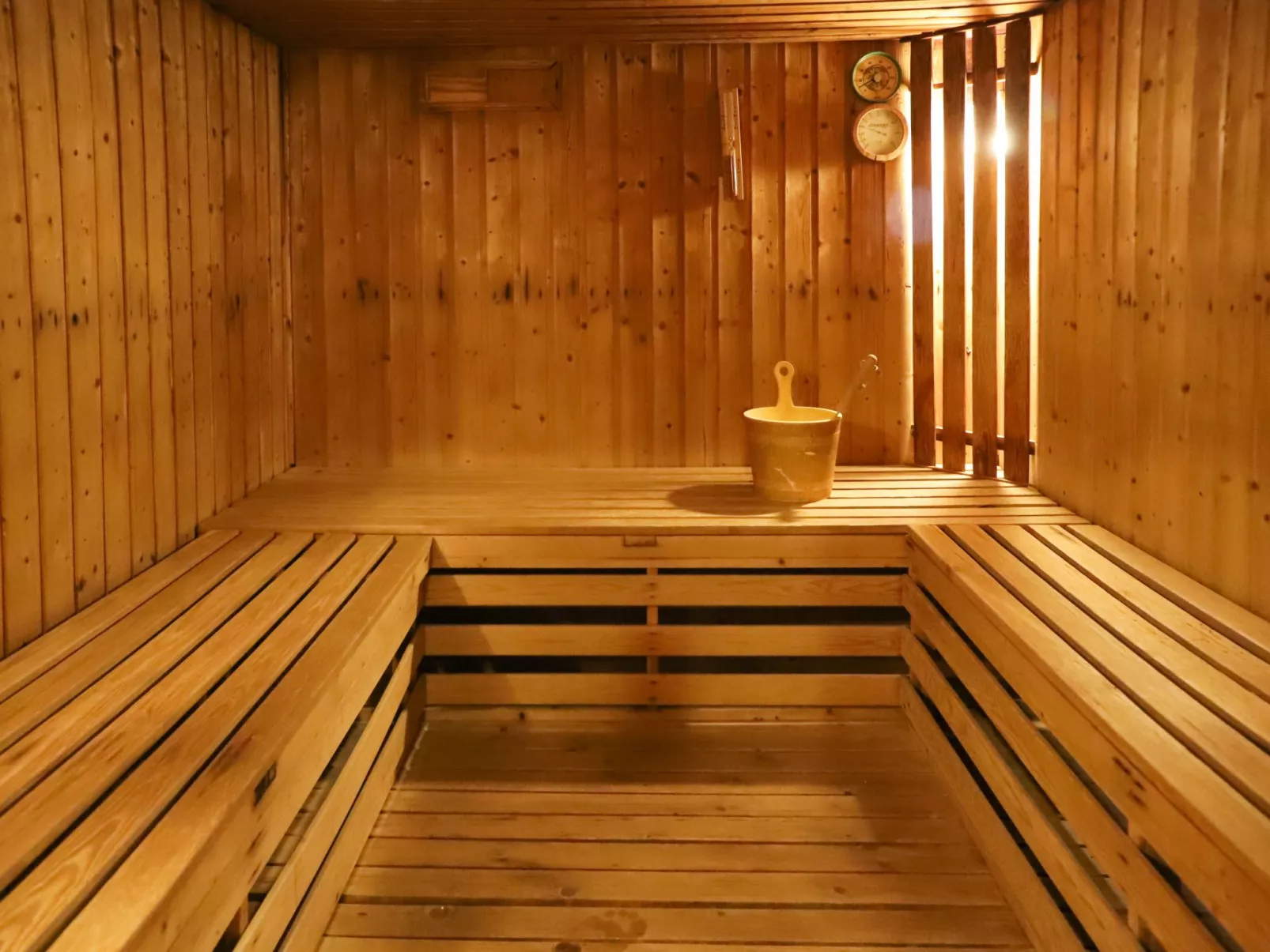 Grand-Hôtel B35 - Binnen