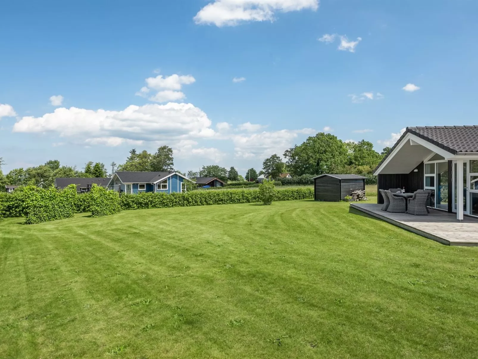 "Rether" - 400m from the sea