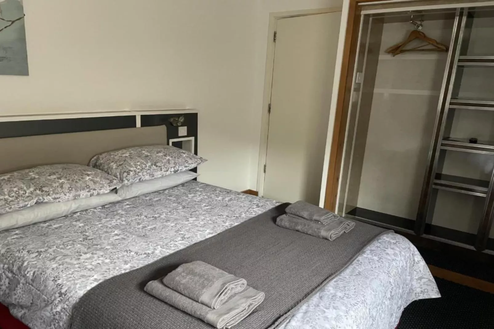 One Bed Room Apartment (2 Guest) - Slaapkamer