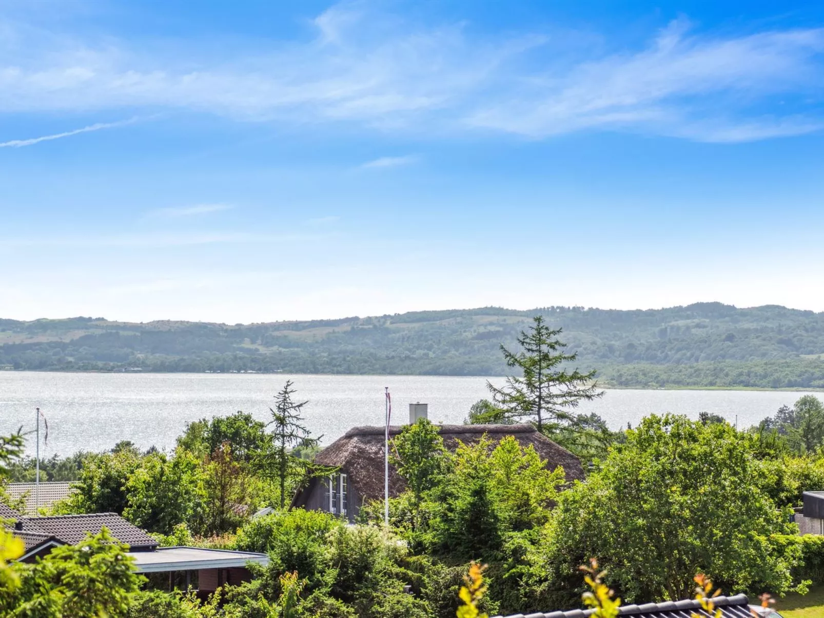 "Sybil" - 700m from the sea