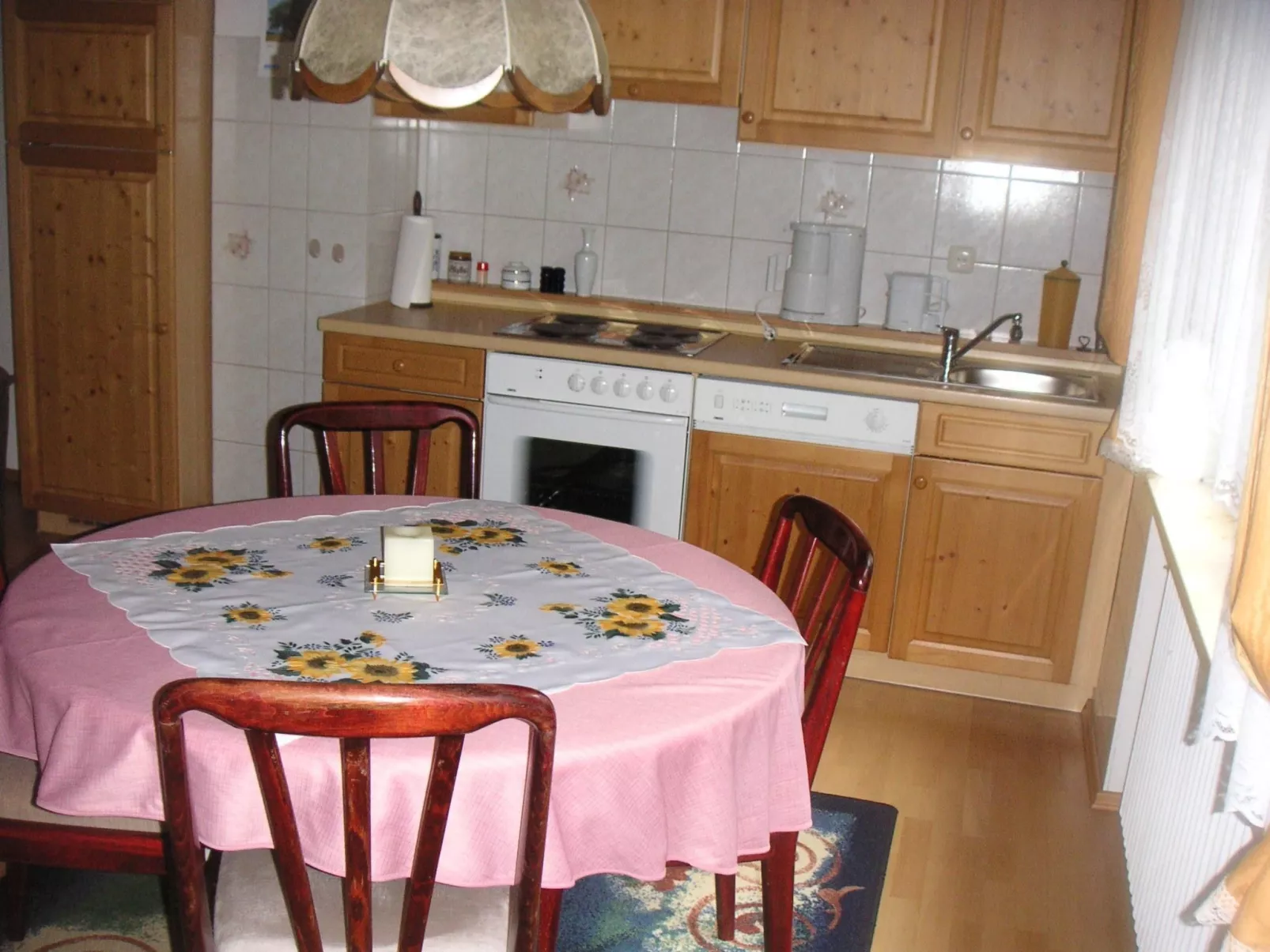 Appartement mit Garten, Grill und Terrasse