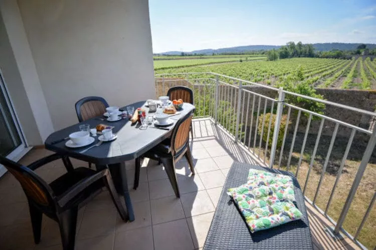 Résidence du Château de Jouarres - Azille // Apt 3 P 6 pers-Terrasbalkon