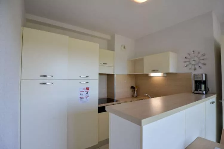 Résidence du Château de Jouarres - Azille // Apt 3 P 6 pers-Binnen