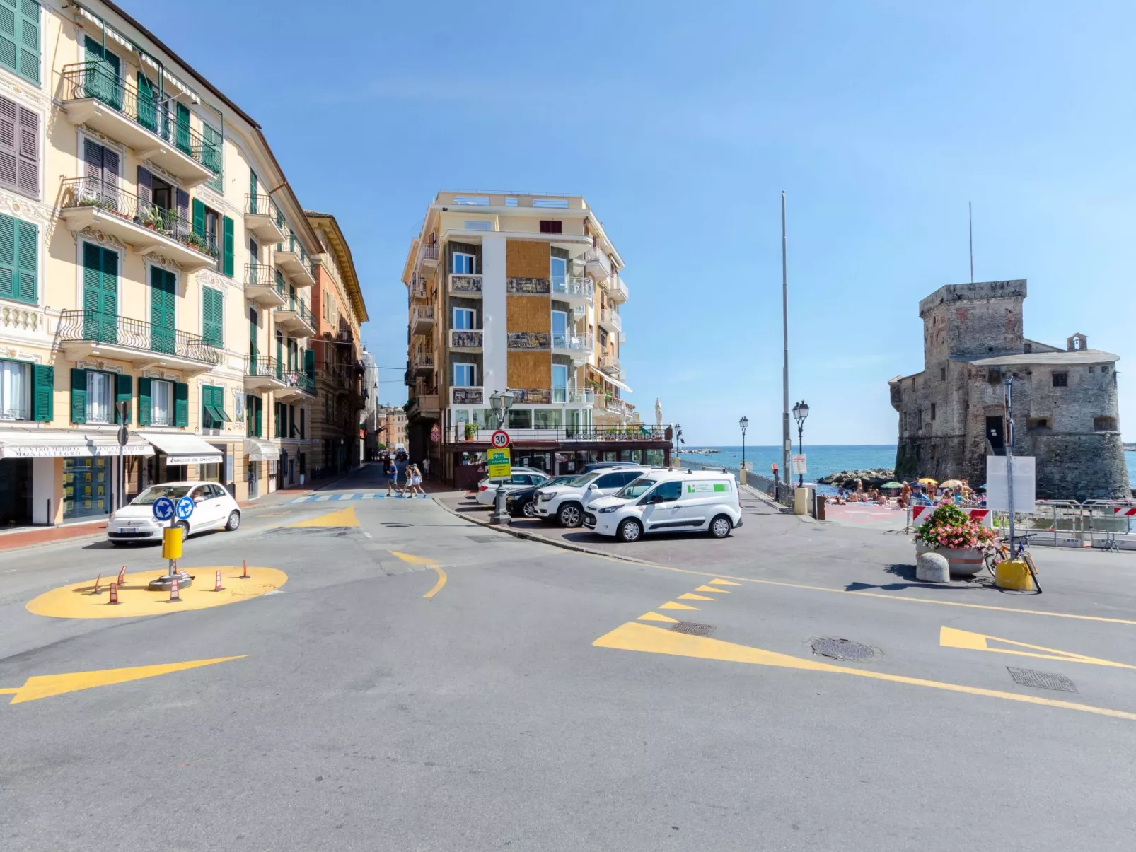 Charmante Wohnung mit Meerblick und Garage