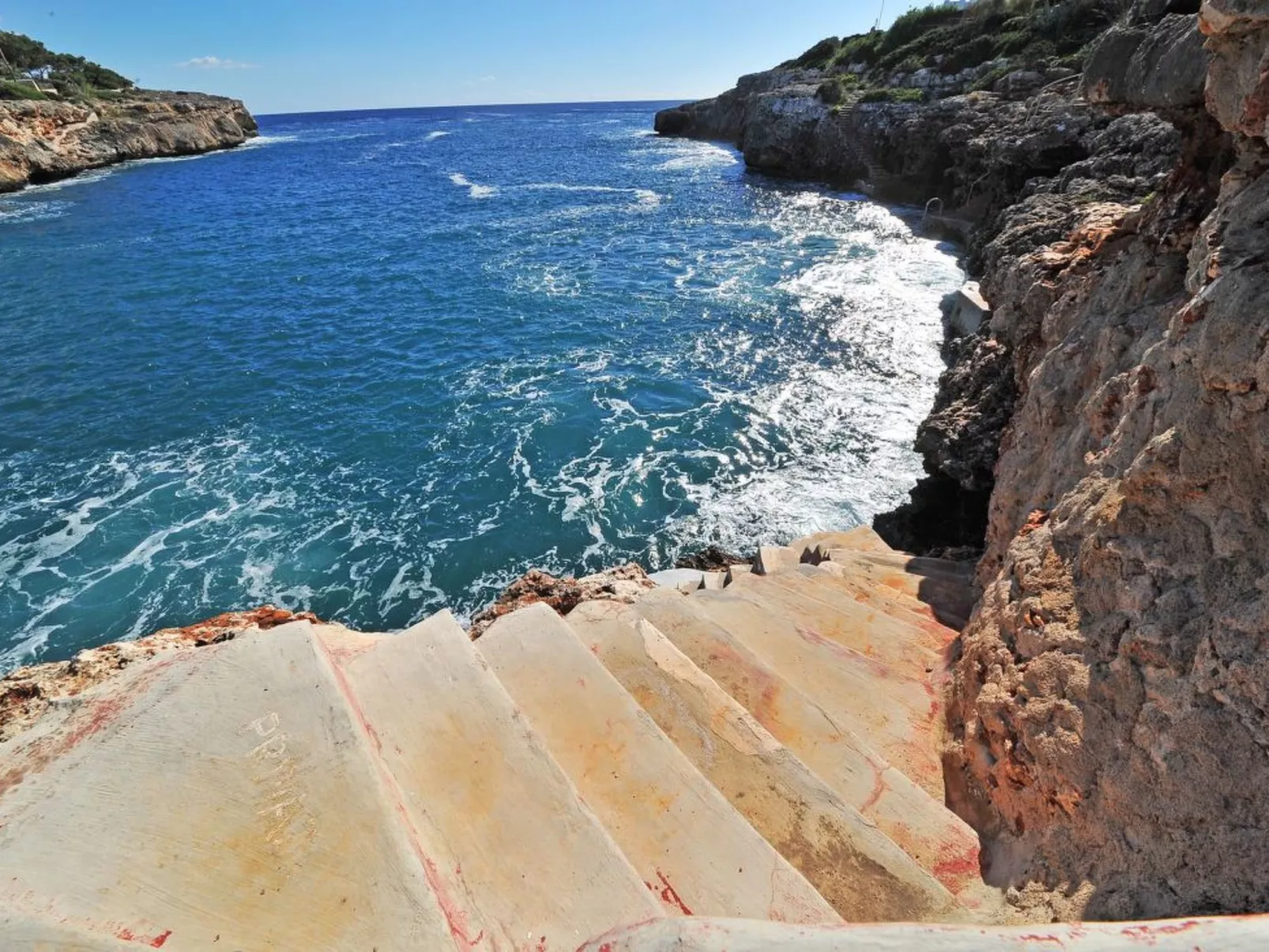 Einfaches Ferienhaus für 6 Personen in erster Meereslinie