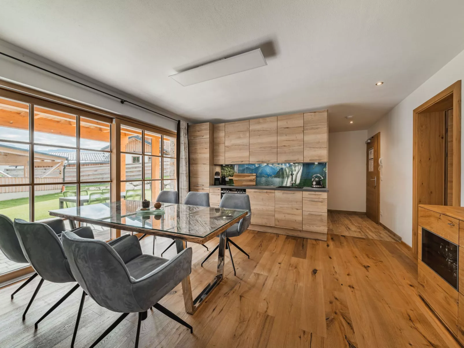 In Rußbach Am Pass Gschütt mit Garten, Terrasse und Grill