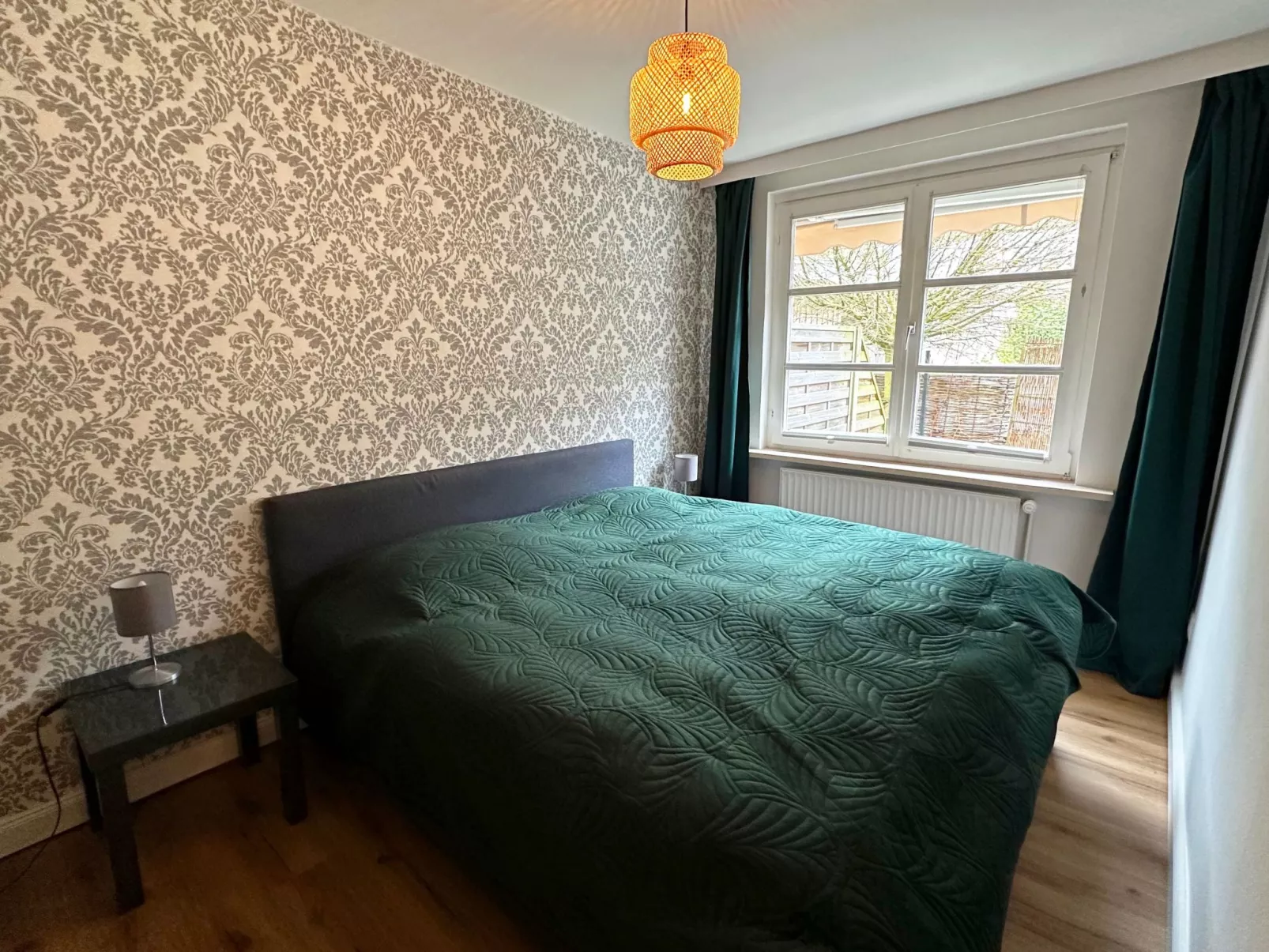 Mit eigener Terrasse