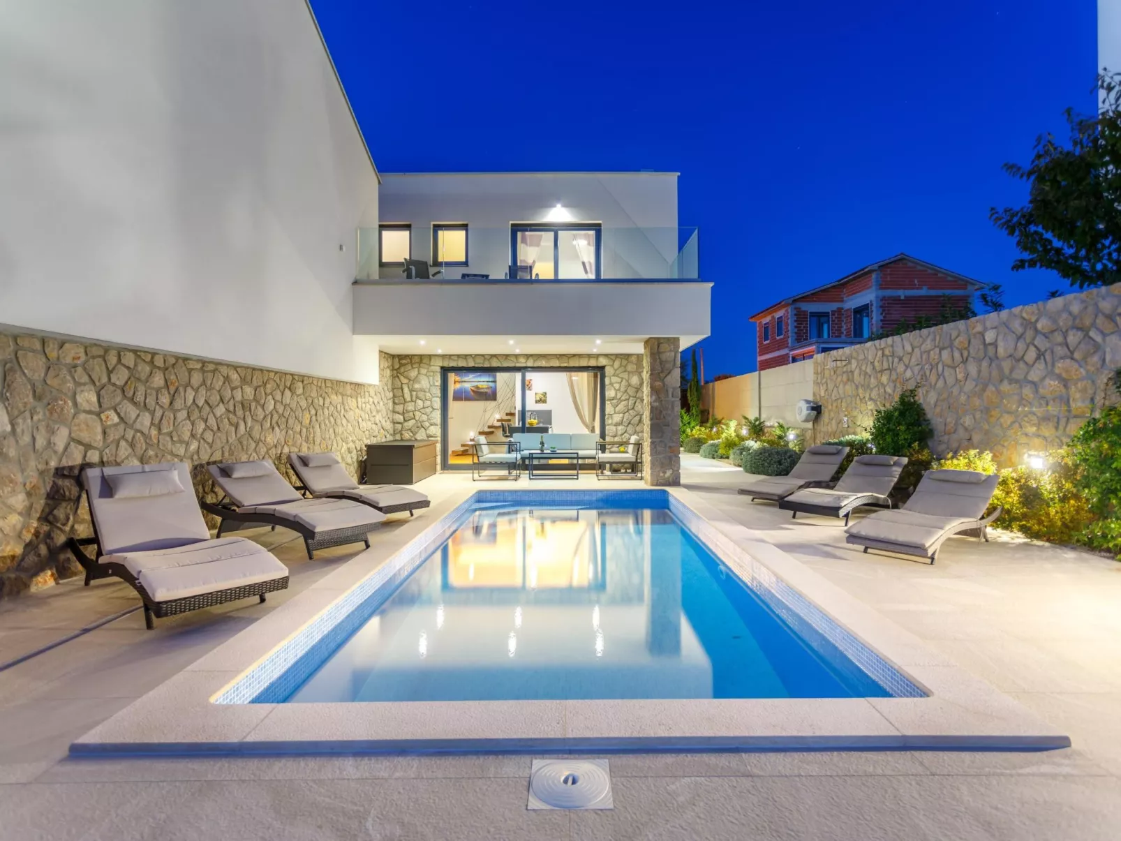 Villa "Maria" mit Garten, Grill und Terrasse