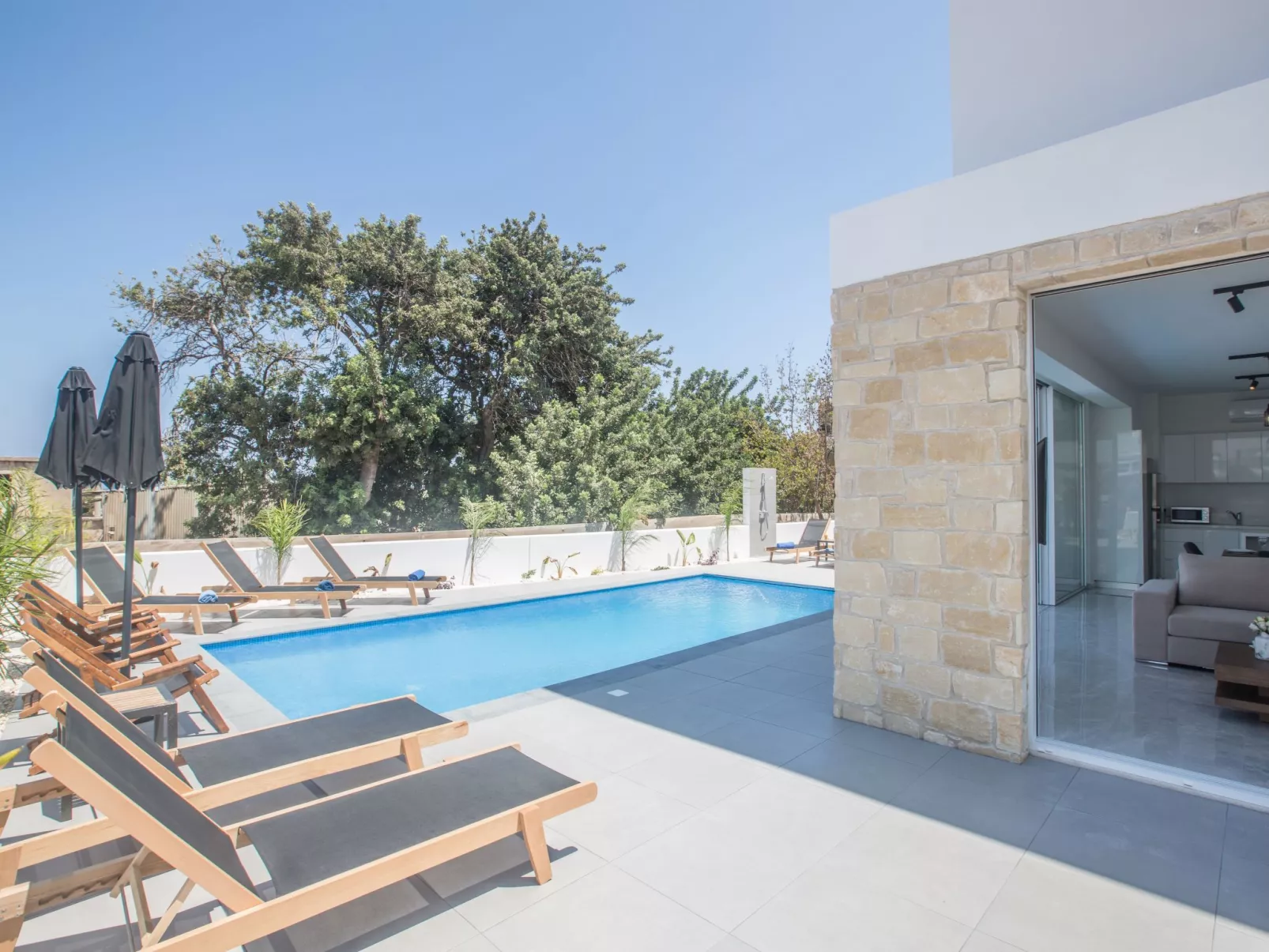 4-Schlafzimmer-Villa mit Pool im Zentrum von Protaras