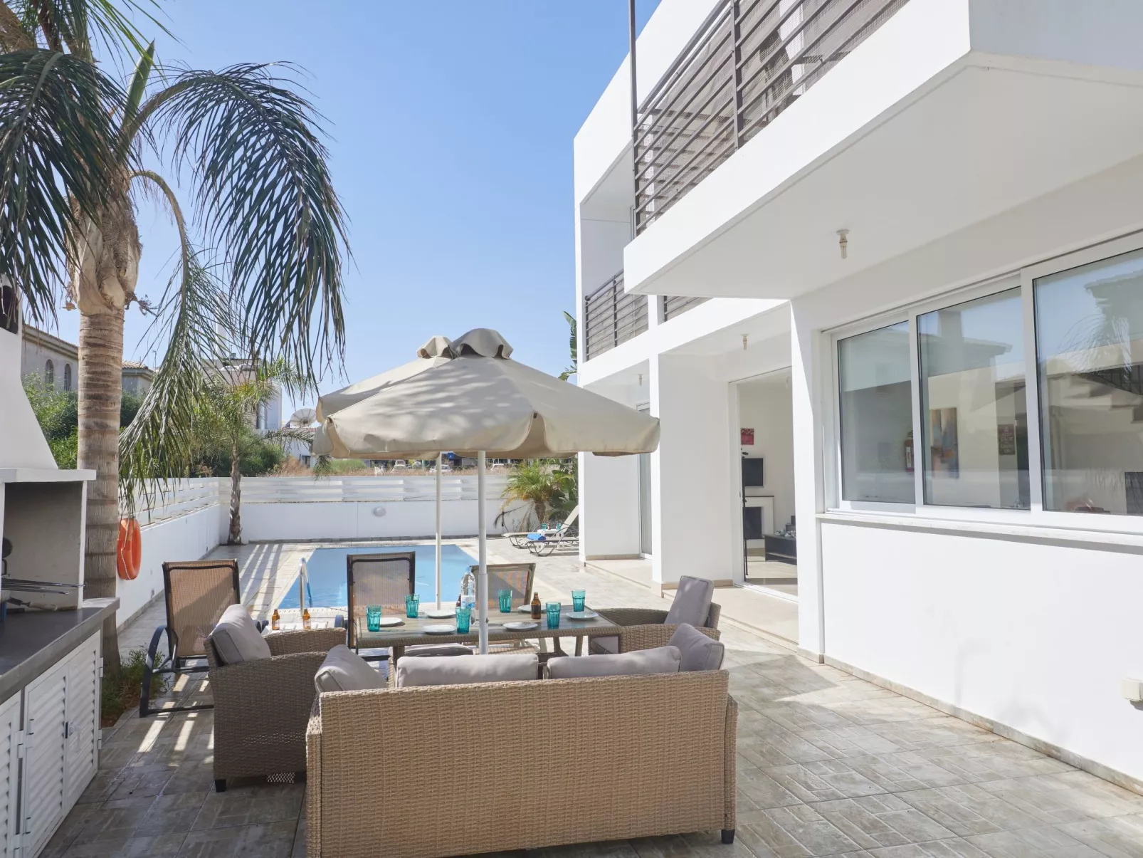 Villa Pearl PE17 in Paralimni mit privatem Parkplatz